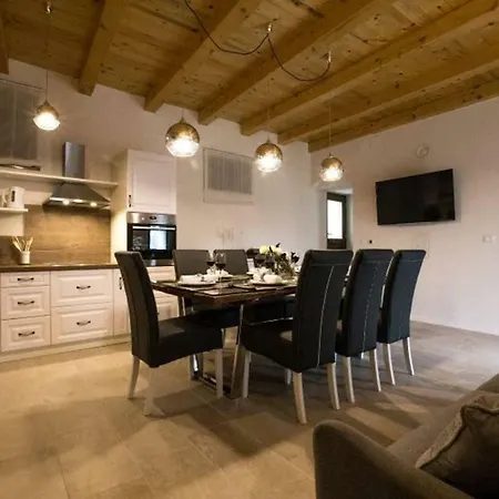 Panorama Apartment